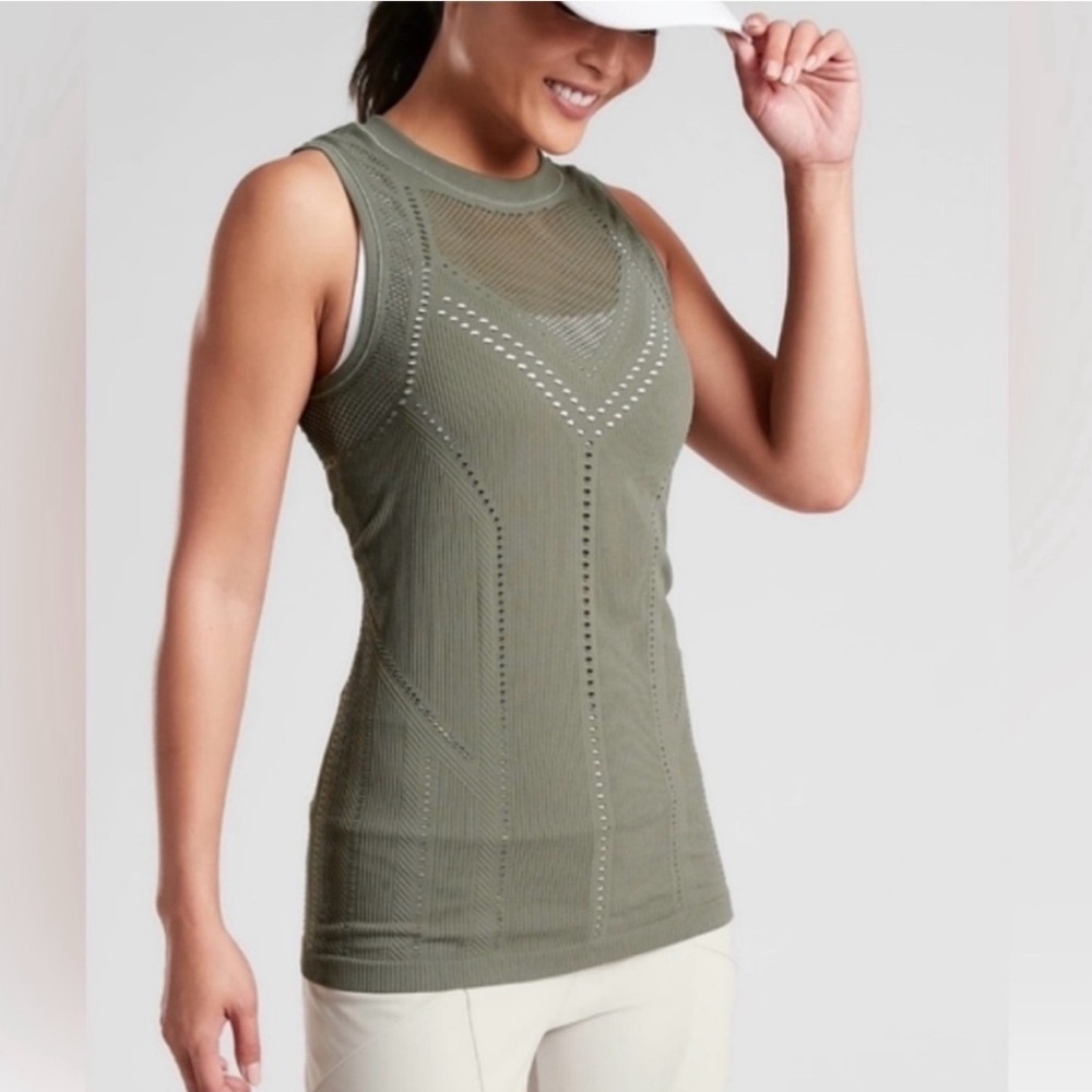 Athleta Small Women’s Olive Sleeveless Workout Tank Top